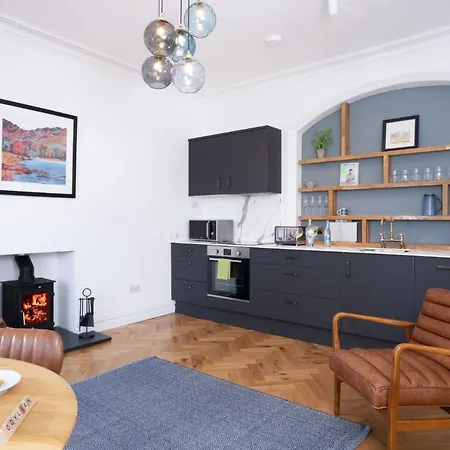 Loughrigg At Lipwood - Stunning 2 Bedroom - 1 Bathroom - Gentleman's - Central * Windermere